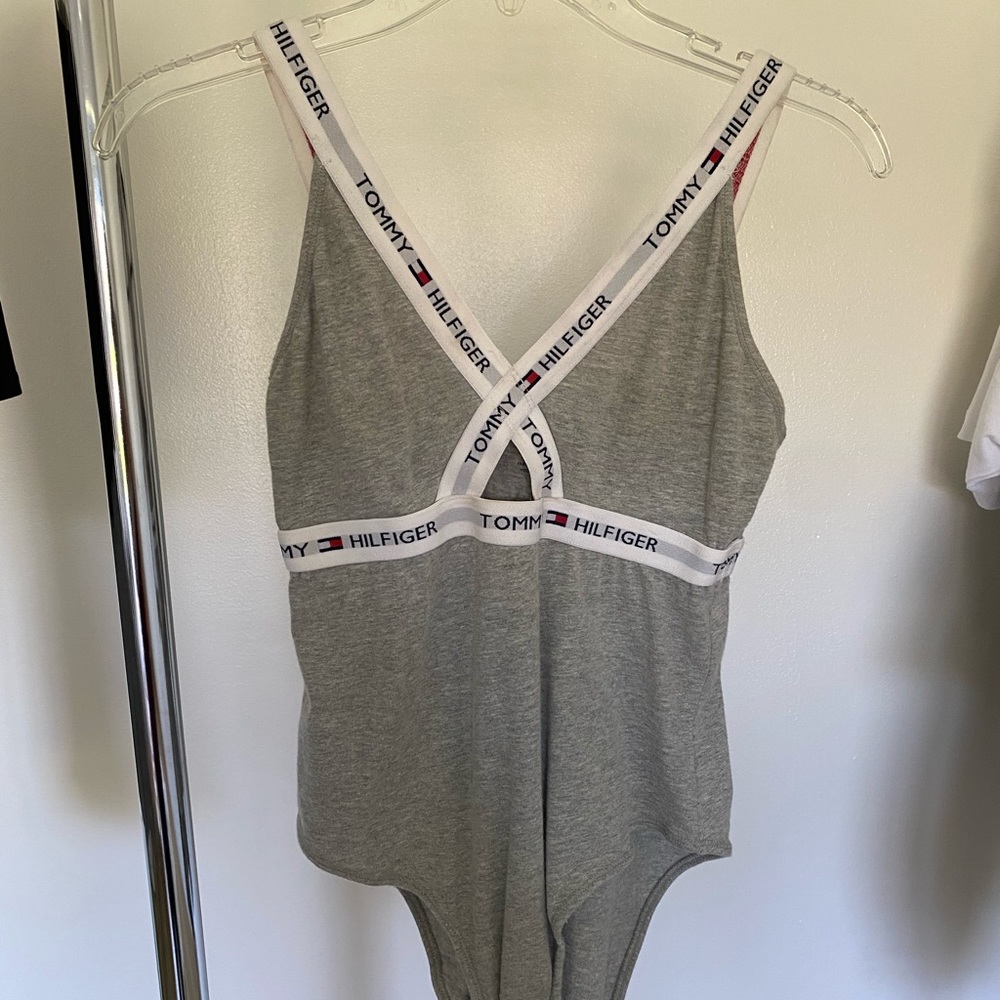 TOMMY HILFIGER bodysuit Urban Outfitters